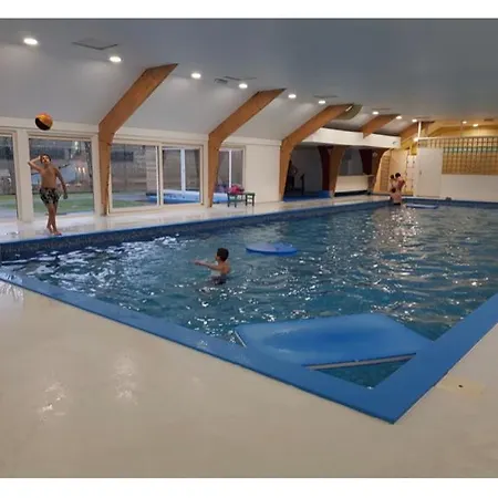 Chalet Woods