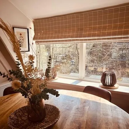 Woods Chalet